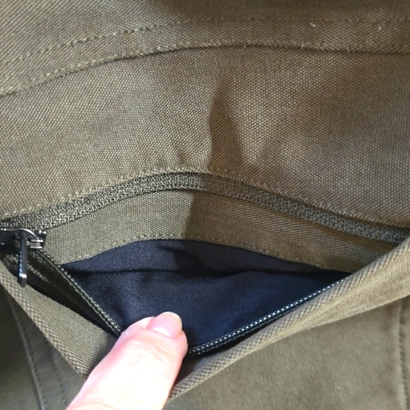 Lululemon Mens ABC Slim Fit Utilutech Pants 5 Pockets. - Picture 9 of 9